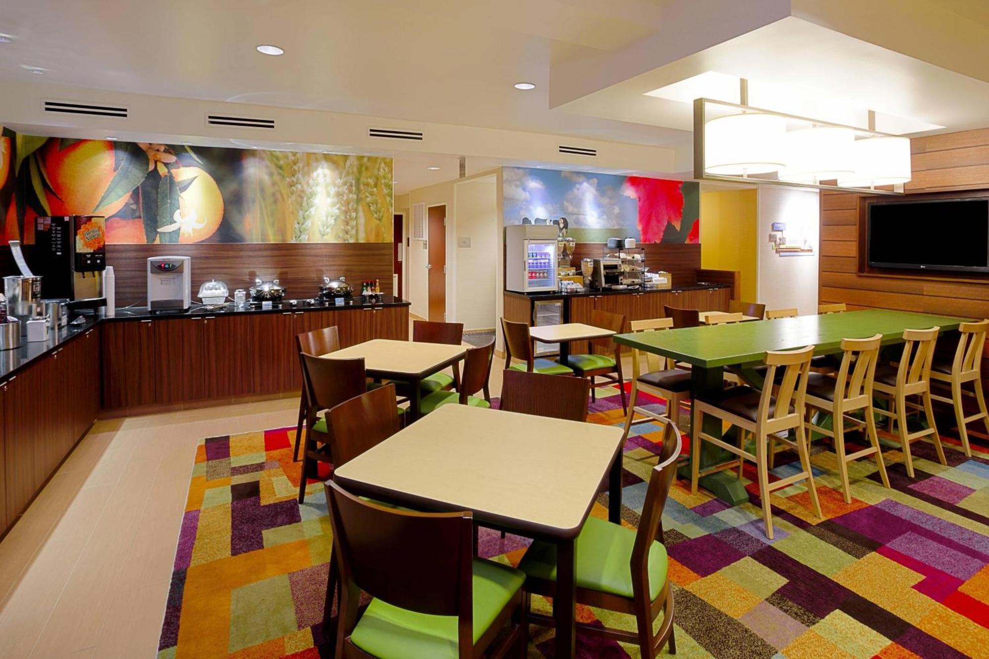 Fairfield Inn And Suites By Marriott Tampa Brandon Ngoại thất bức ảnh