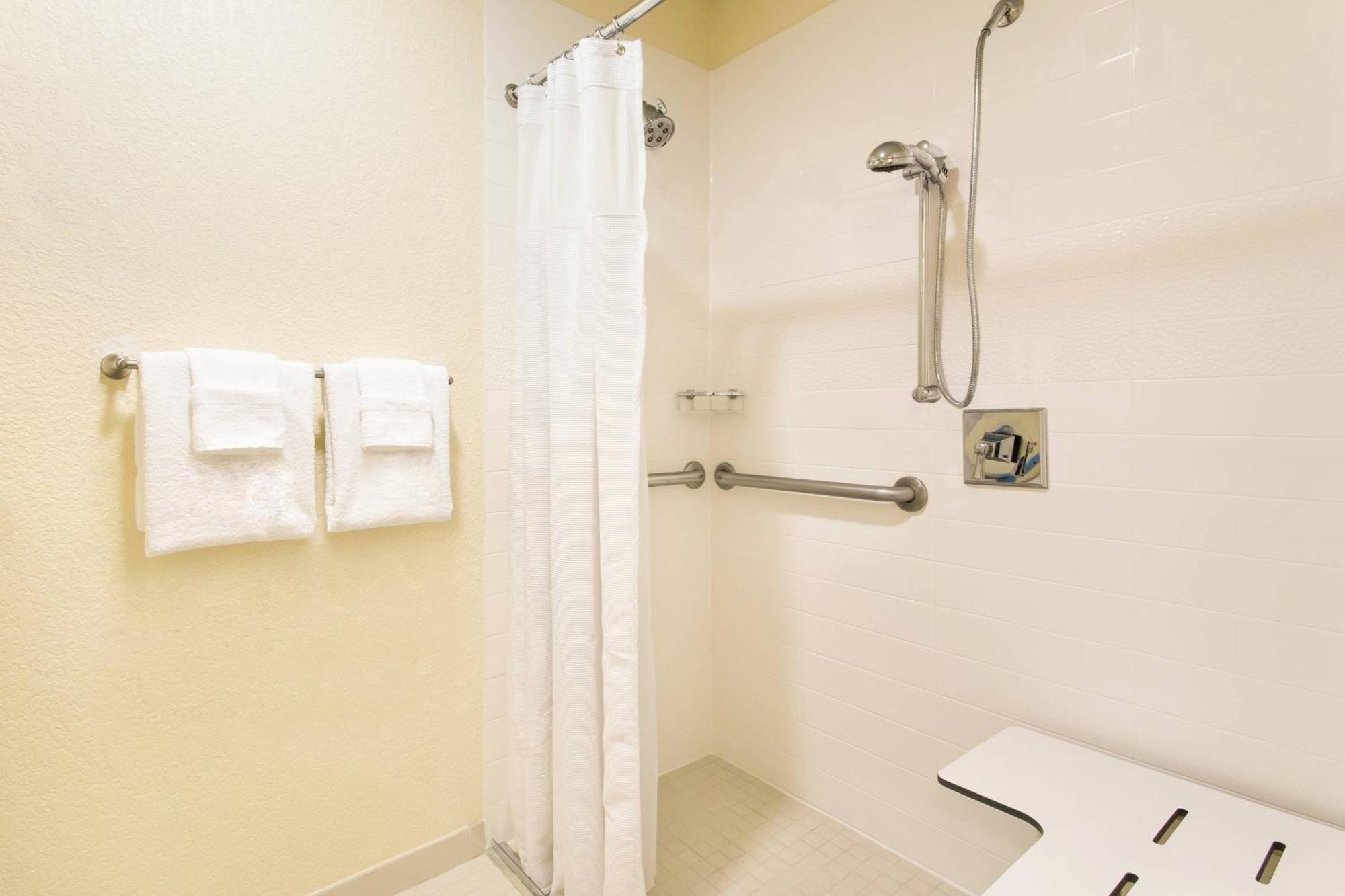 Fairfield Inn And Suites By Marriott Tampa Brandon Ngoại thất bức ảnh