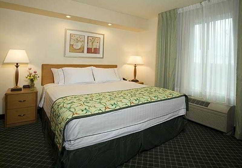 Fairfield Inn And Suites By Marriott Tampa Brandon Phòng bức ảnh
