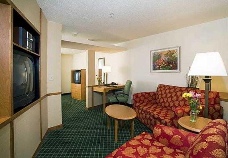 Fairfield Inn And Suites By Marriott Tampa Brandon Phòng bức ảnh